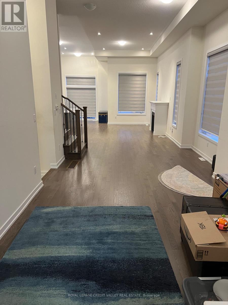 2103 Hallandale Street, Oshawa, Ontario  L1H 8L7 - Photo 8 - E12455941