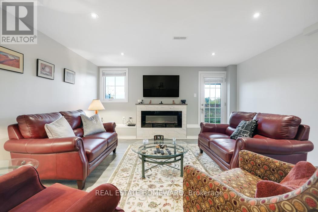 207 Cranesbill Road, Ottawa, Ontario  K2V 0N5 - Photo 24 - X12342531