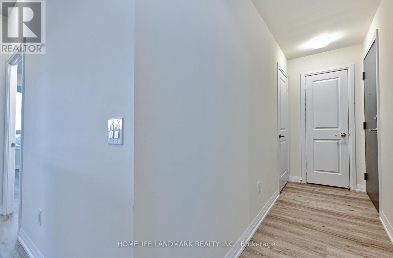 2029 - 3270 Sheppard Avenue E, Toronto, Ontario  M1T 3K3 - Photo 2 - E12481704