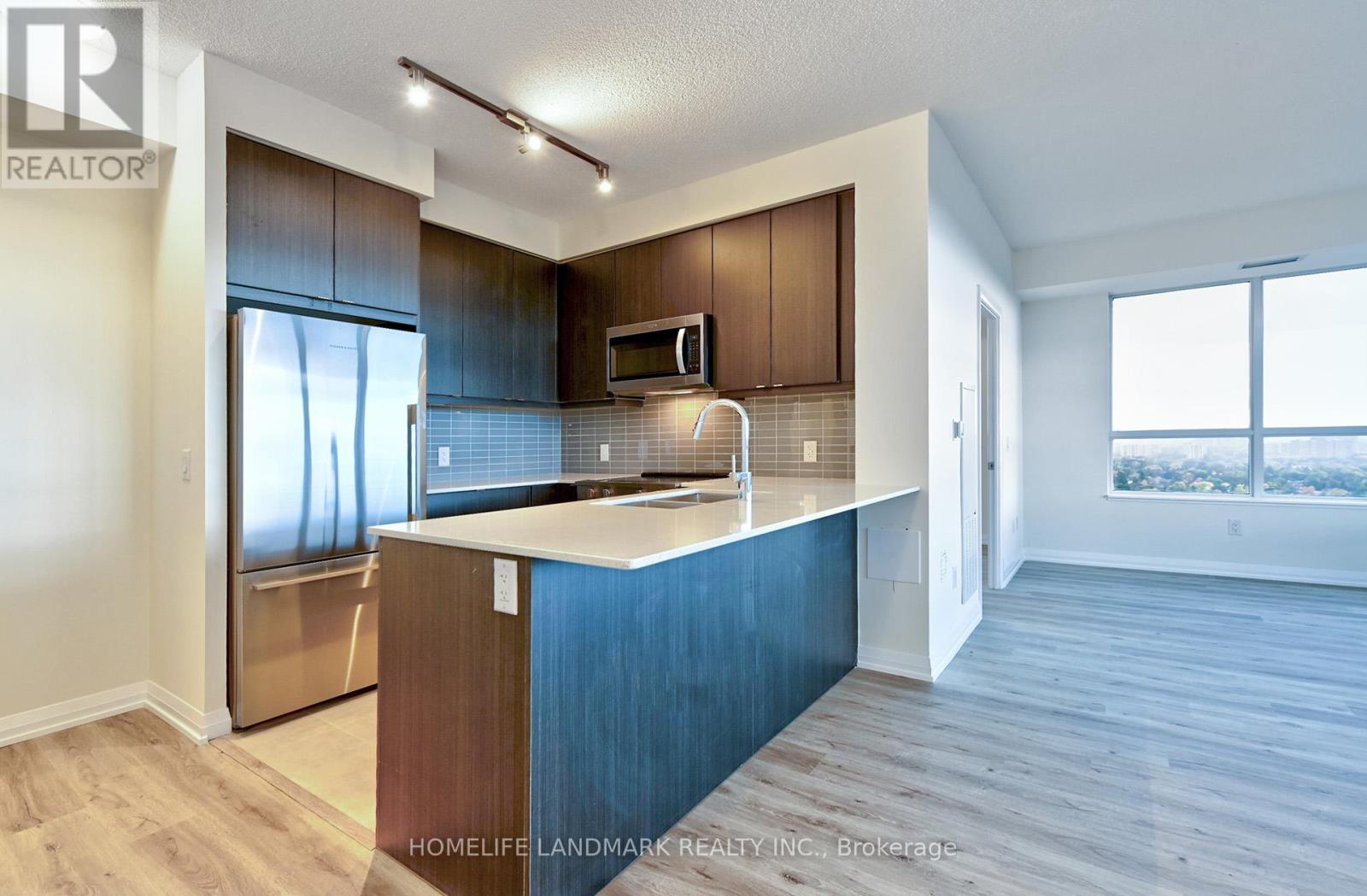 2029 - 3270 Sheppard Avenue E, Toronto, Ontario  M1T 3K3 - Photo 5 - E12481704