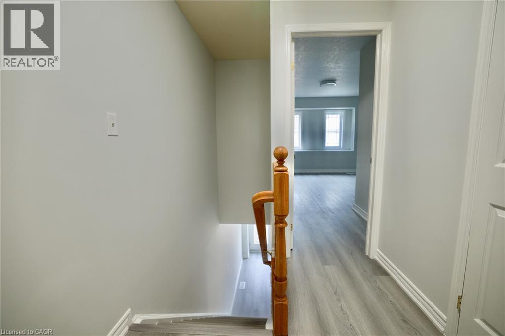 619 Wild Ginger Avenue Unit# A3 Upunit, Waterloo, Ontario  N2V 2X1 - Photo 6 - 40782142