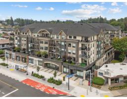 318 2493 MONTROSE AVENUE