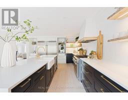 17 COUTTS COURT, Guelph, Ontario