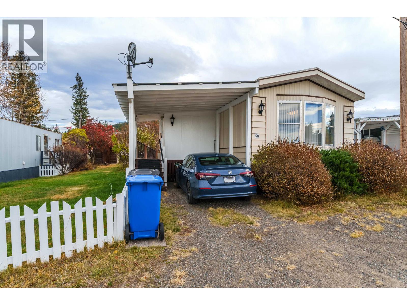 58 375 HORSE LAKE ROAD, 100 Mile House, British Columbia