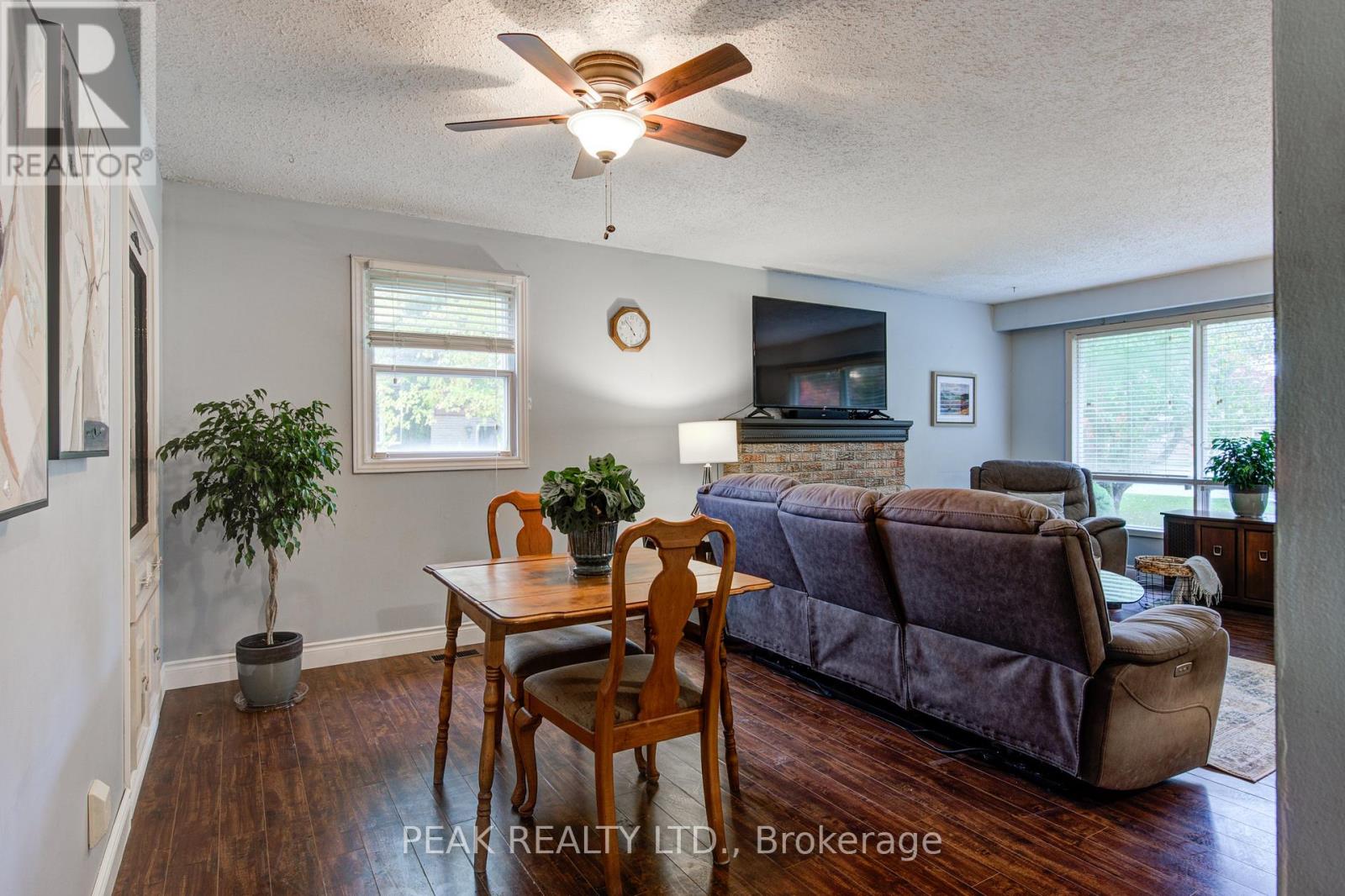 10 Victoria Street, East Zorra-Tavistock, Ontario  N0B 2R0 - Photo 10 - X12481471