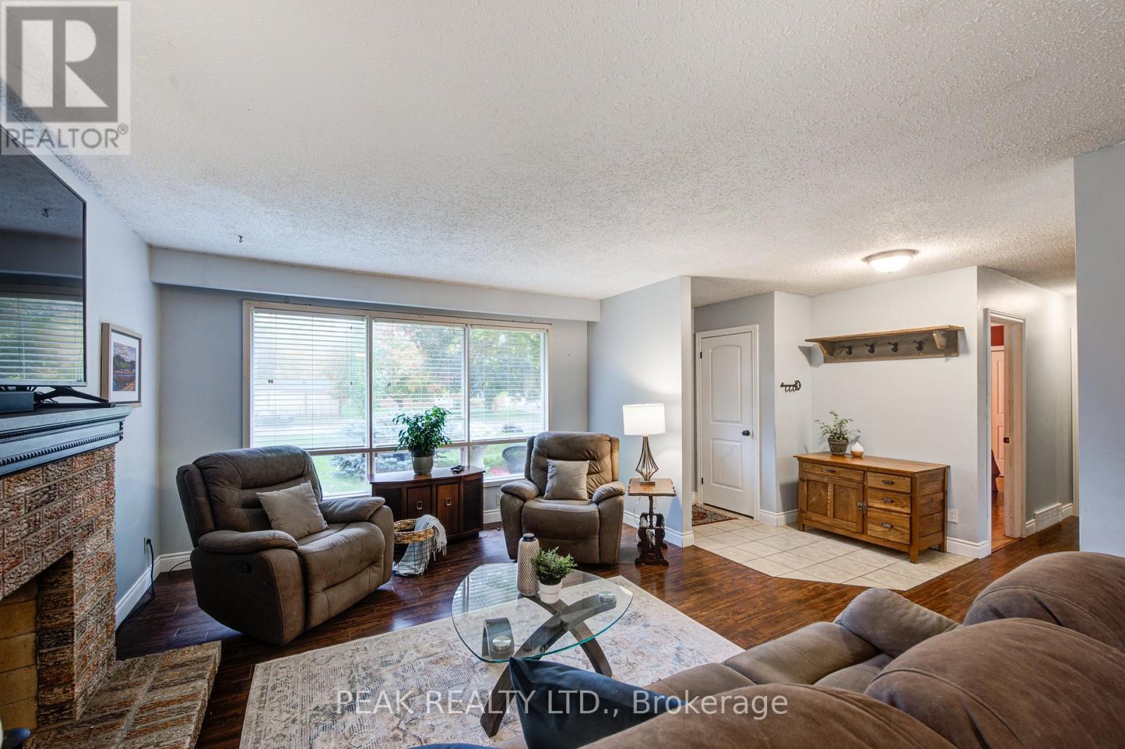10 Victoria Street, East Zorra-Tavistock, Ontario  N0B 2R0 - Photo 13 - X12481471
