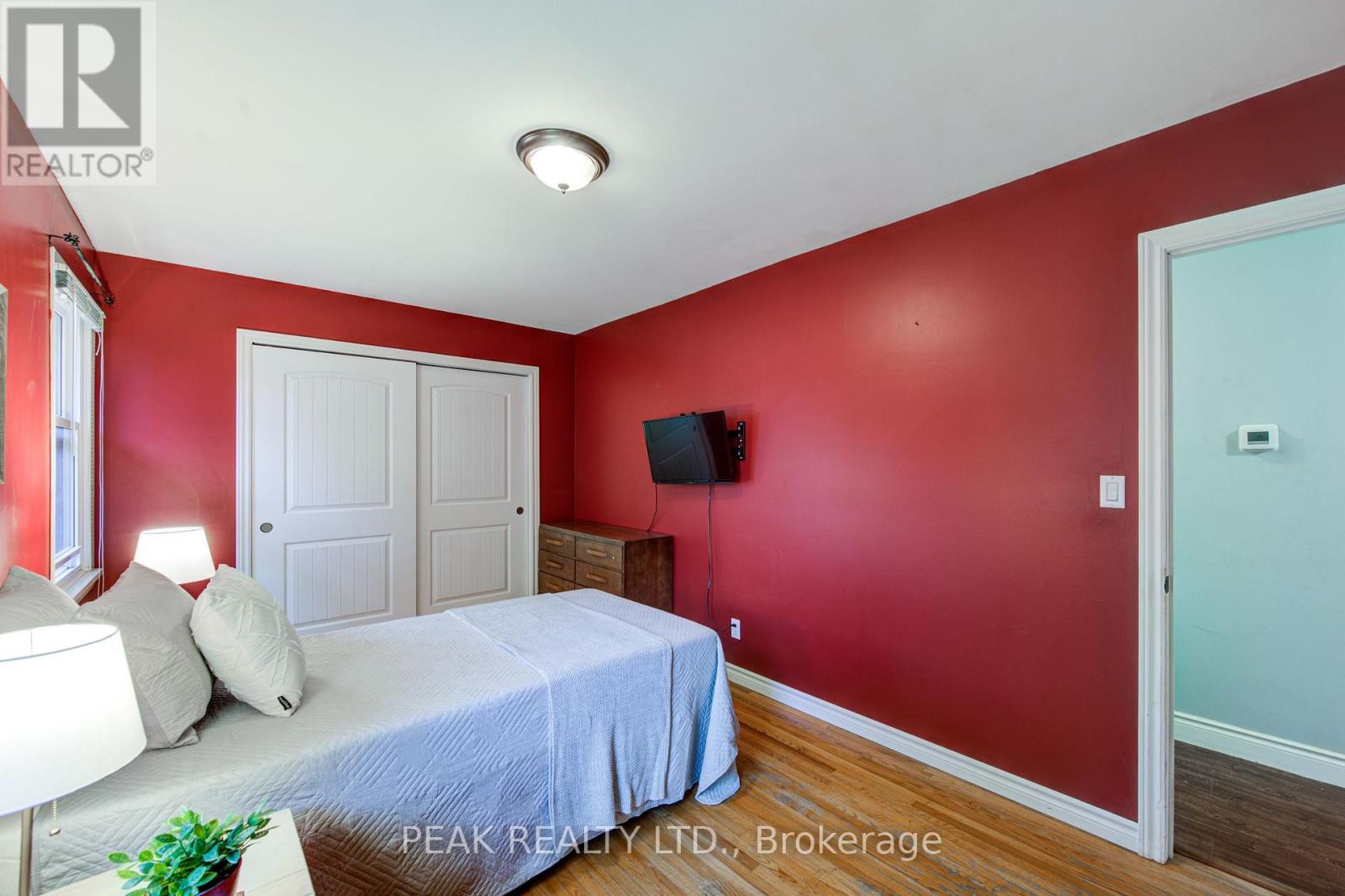 10 Victoria Street, East Zorra-Tavistock, Ontario  N0B 2R0 - Photo 25 - X12481471