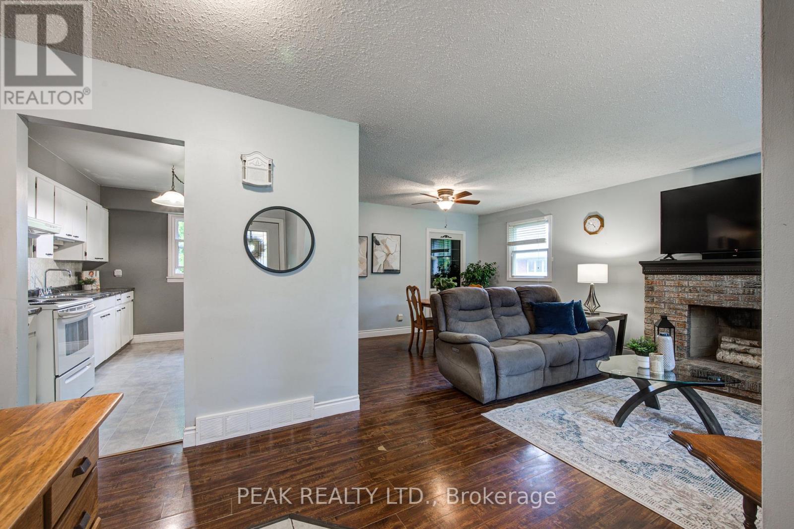 10 Victoria Street, East Zorra-Tavistock, Ontario  N0B 2R0 - Photo 39 - X12481471