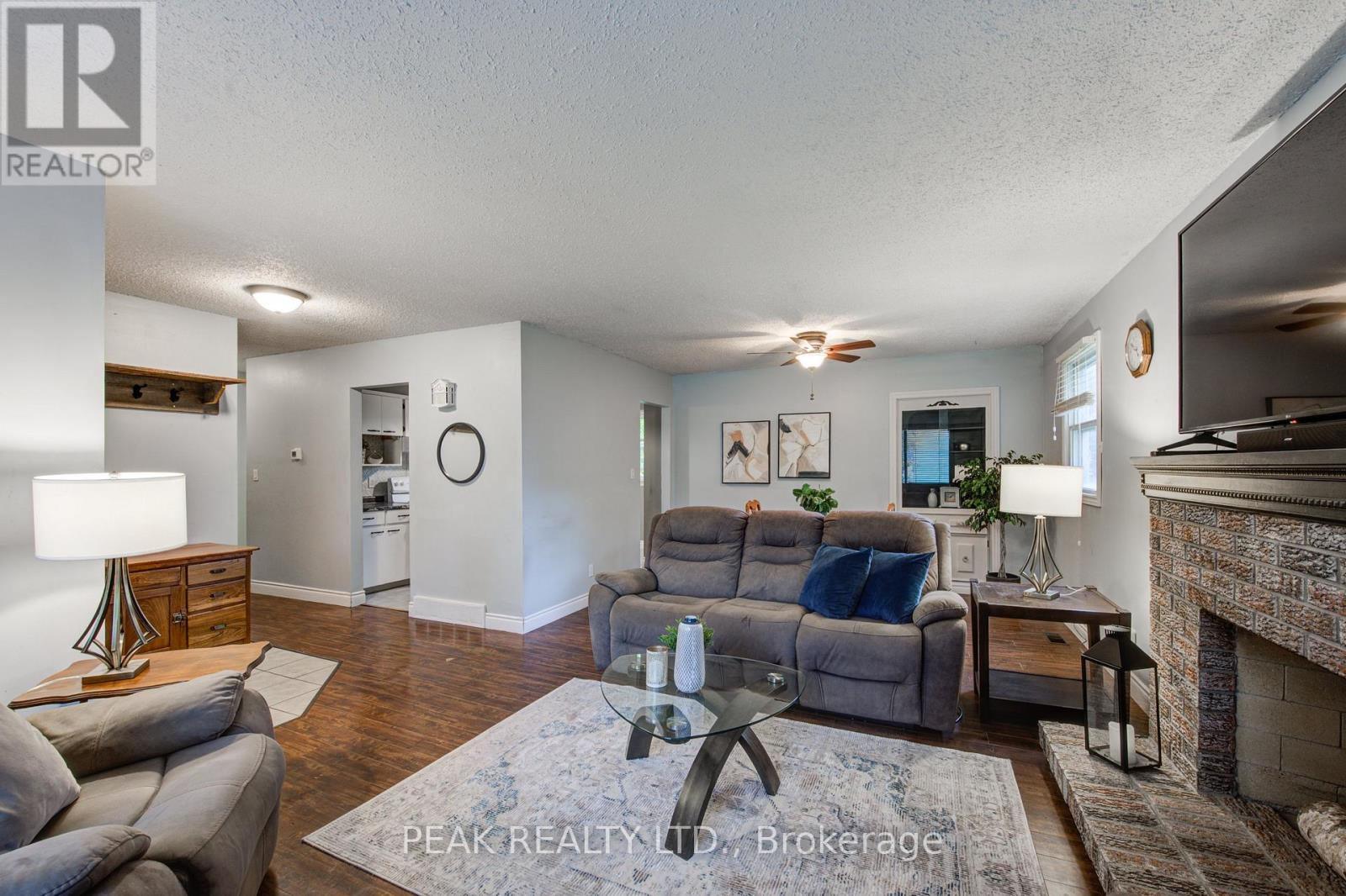 10 Victoria Street, East Zorra-Tavistock, Ontario  N0B 2R0 - Photo 43 - X12481471