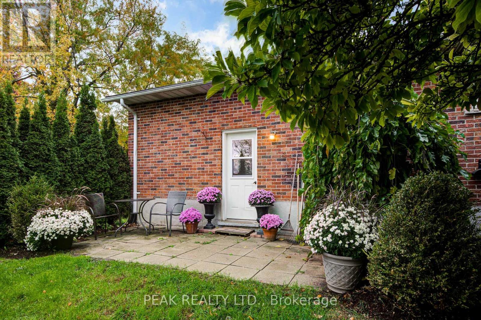 10 Victoria Street, East Zorra-Tavistock, Ontario  N0B 2R0 - Photo 44 - X12481471