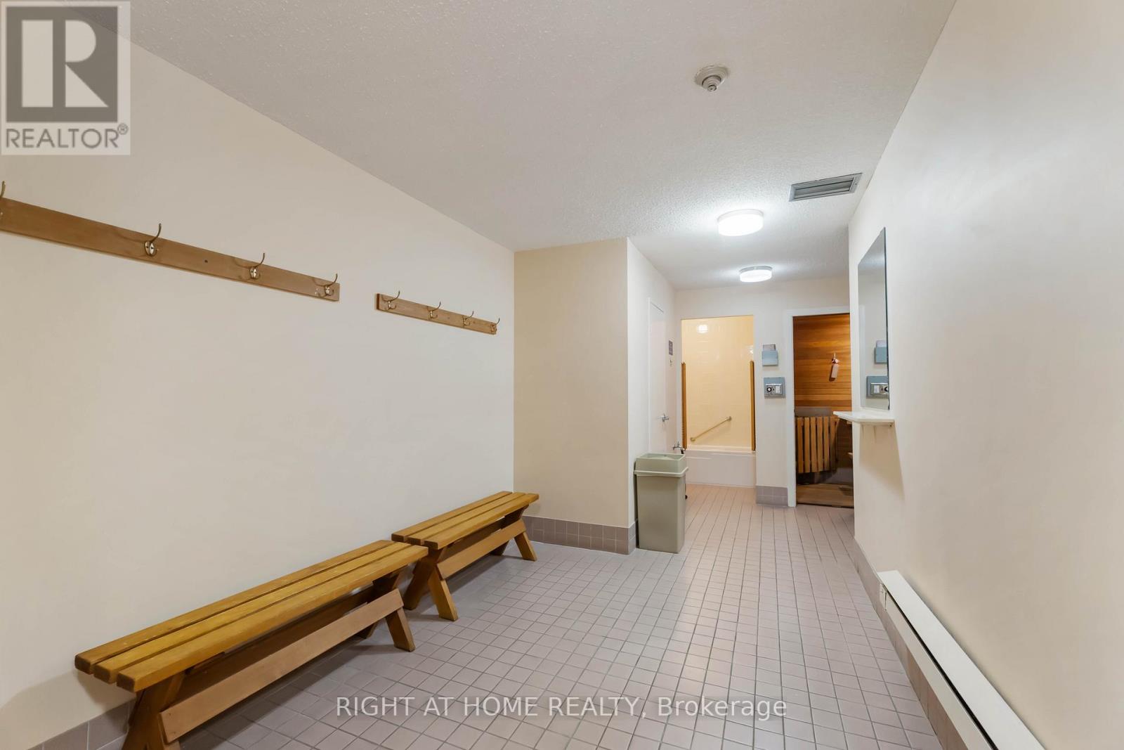 204 - 7 Gale Crescent, St. Catharines, Ontario  L2R 7M8 - Photo 39 - X12481710