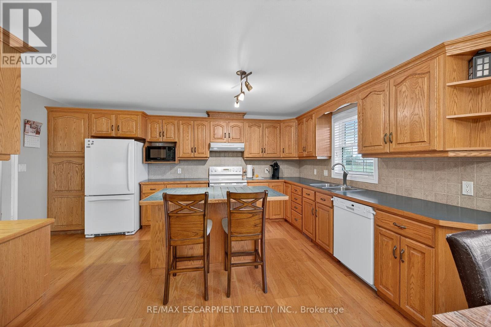 2905 South Grimsby Road 6, West Lincoln, Ontario  L0R 2A0 - Photo 14 - X12481721
