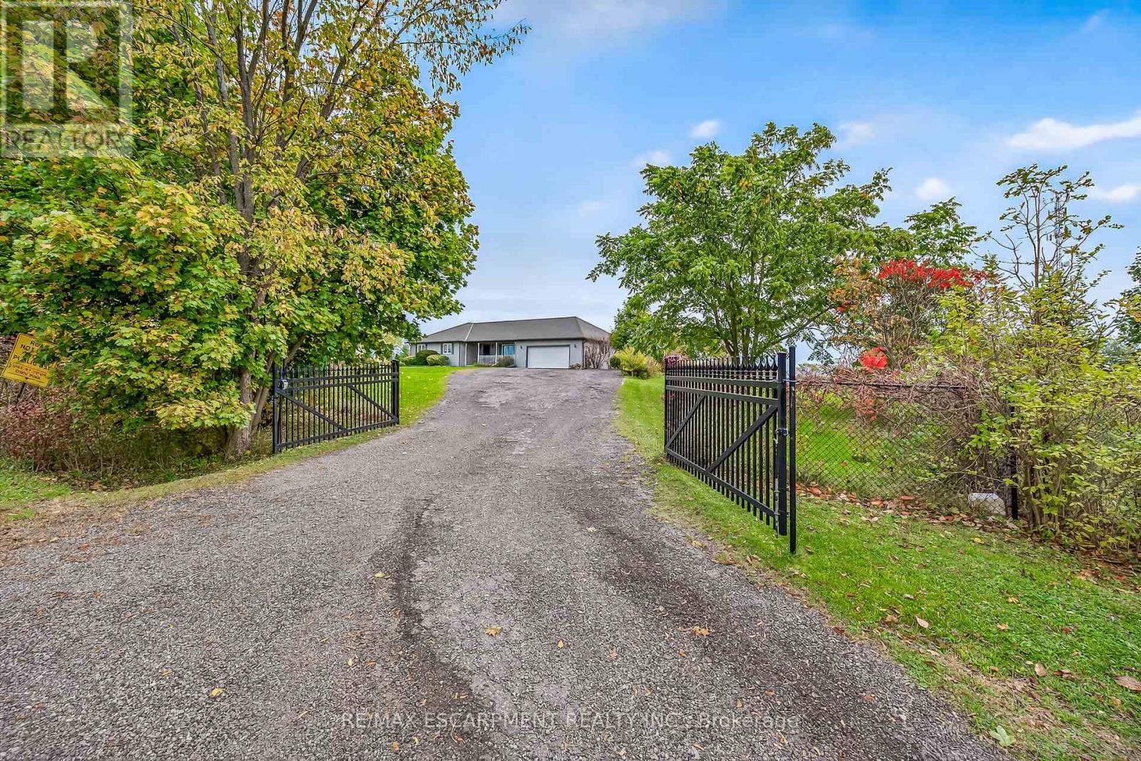 2905 South Grimsby Road 6, West Lincoln, Ontario  L0R 2A0 - Photo 2 - X12481721