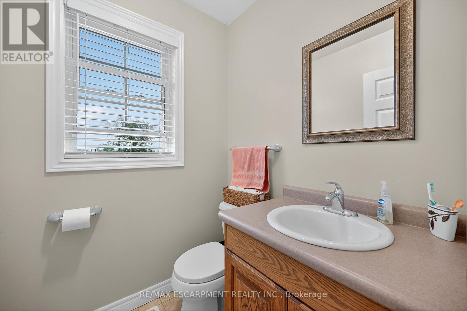 2905 South Grimsby Road 6, West Lincoln, Ontario  L0R 2A0 - Photo 25 - X12481721