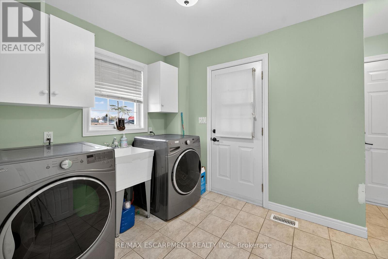 2905 South Grimsby Road 6, West Lincoln, Ontario  L0R 2A0 - Photo 26 - X12481721