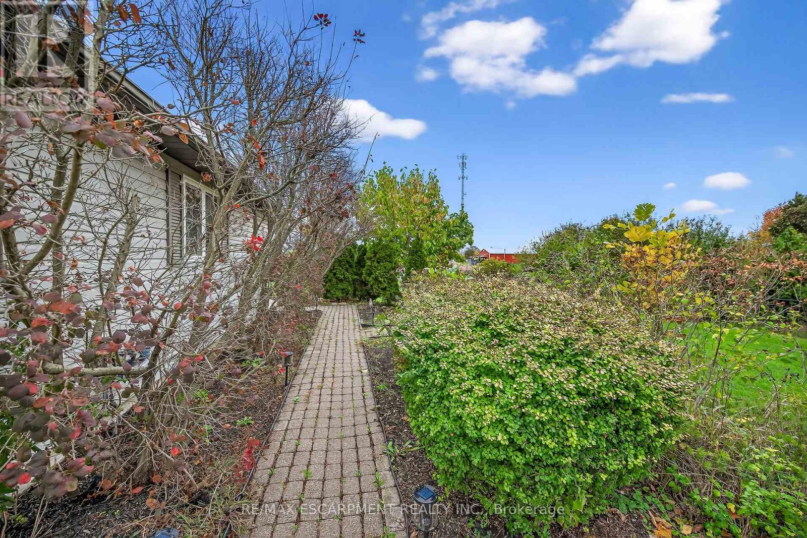 2905 South Grimsby Road 6, West Lincoln, Ontario  L0R 2A0 - Photo 32 - X12481721