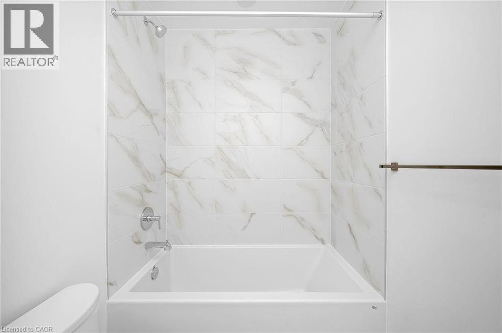 395 Dundas Street Unit# 819, Oakville, Ontario  L6M 4L9 - Photo 13 - 40781313