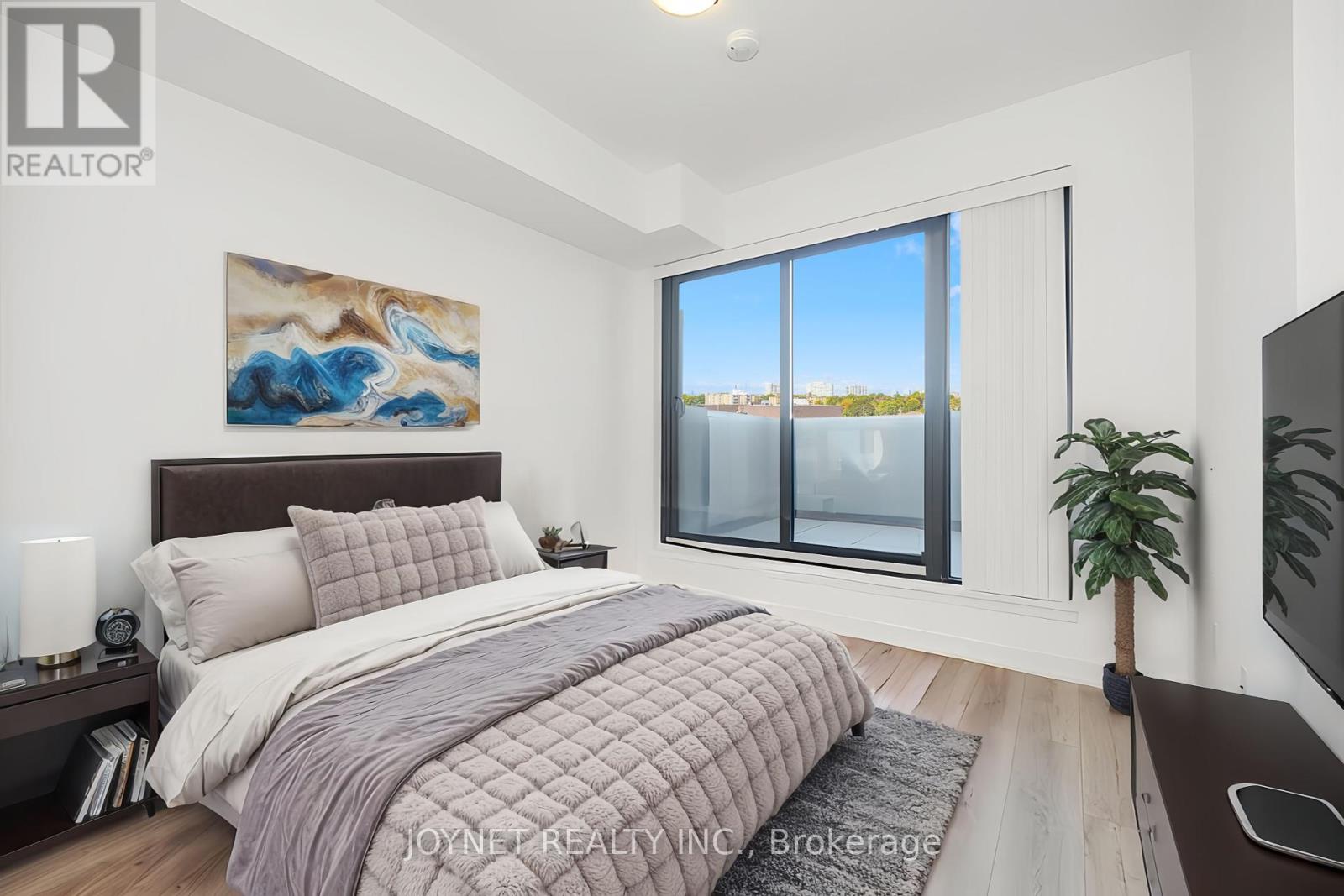 714 - 2799 Kingston Road, Toronto, Ontario  M1M 0E3 - Photo 4 - E12453525