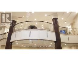 1016 - 20 Bloorview Place, Toronto (Don Valley Village), Ca