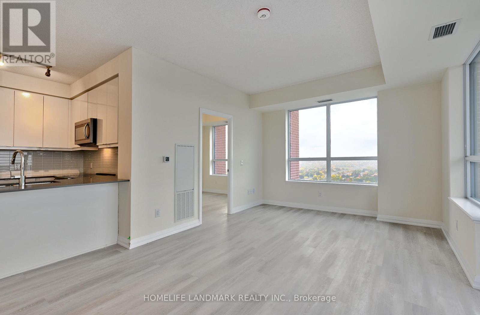 2229 - 3270 Sheppard Avenue E, Toronto, Ontario  M1T 3K3 - Photo 10 - E12481723