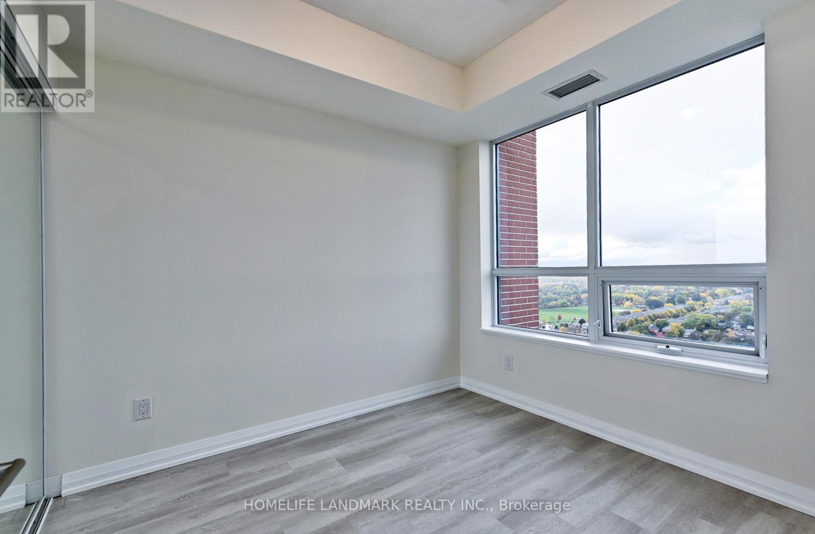 2229 - 3270 Sheppard Avenue E, Toronto, Ontario  M1T 3K3 - Photo 13 - E12481723