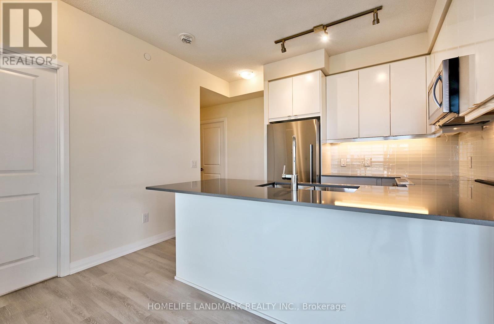 1829 - 3270 Sheppard Avenue E, Toronto, Ontario  M1T 3K3 - Photo 6 - E12481733