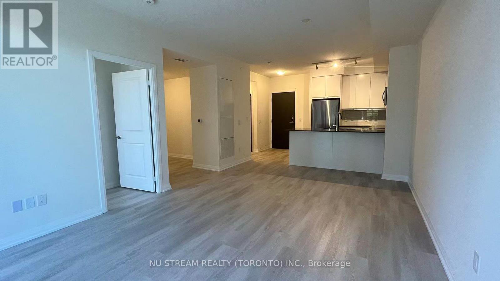 310 - 3260 Sheppard Avenue E, Toronto, Ontario  M1T 3K3 - Photo 8 - E12481752
