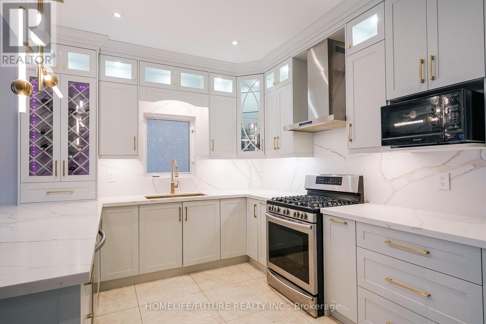 92 Jack Monkman Crescent, Markham, Ontario  L3S 0A4 - Photo 10 - N12481751