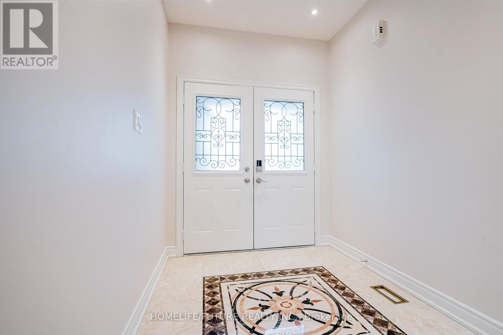92 Jack Monkman Crescent, Markham, Ontario  L3S 0A4 - Photo 4 - N12481751