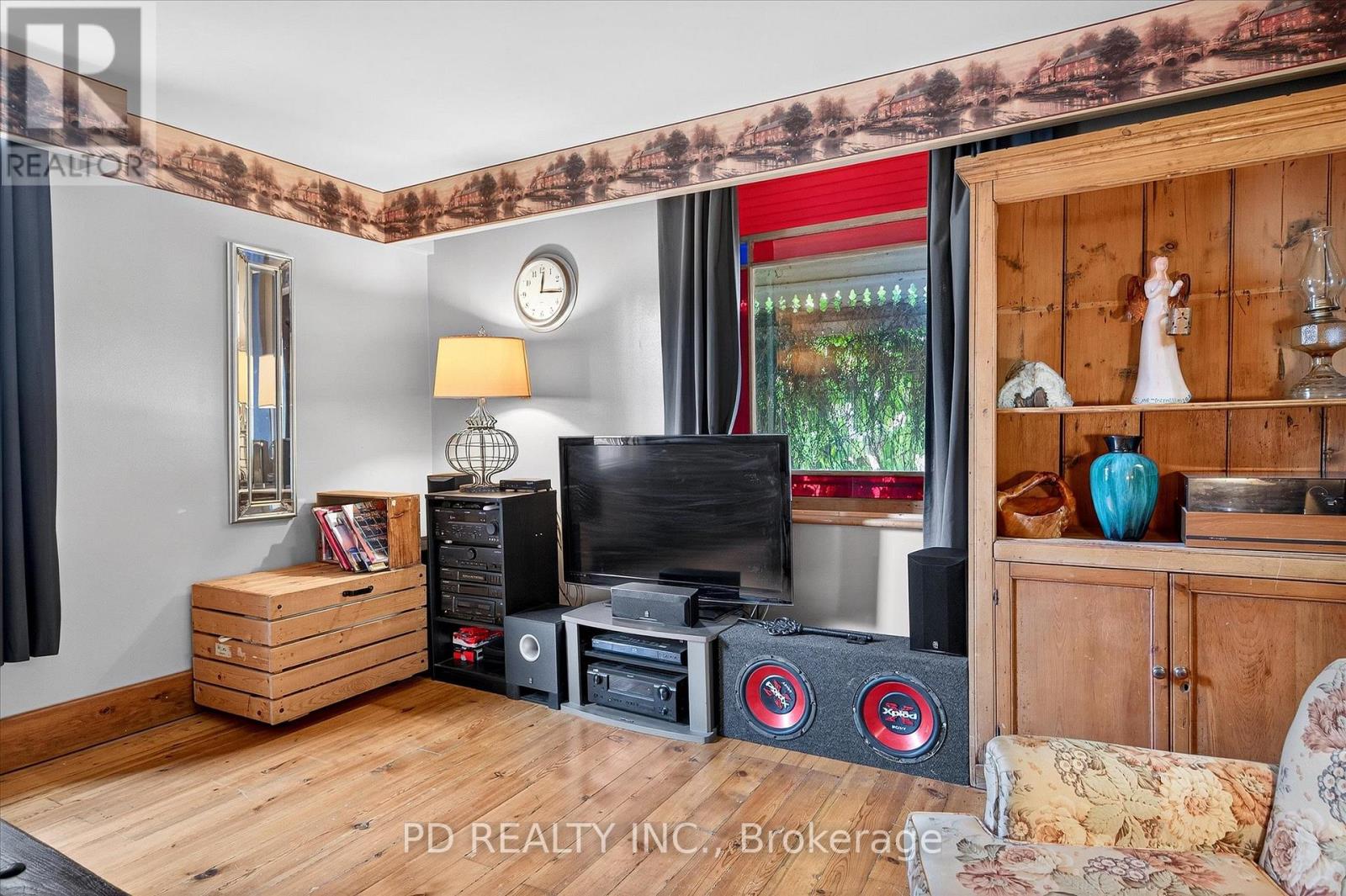 64 King Street W, Kawartha Lakes (Omemee), Ontario  K0L 2W0 - Photo 25 - X12481759