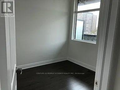 65 Pony Farm Drive, Toronto, Ontario  M9B 0B3 - Photo 14 - W12481729