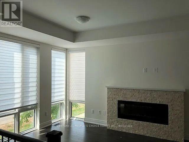 65 Pony Farm Drive, Toronto, Ontario  M9B 0B3 - Photo 4 - W12481729