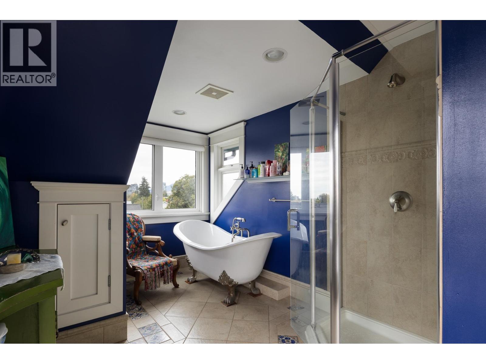 529 E 11th Street, North Vancouver, British Columbia  V7L 2H4 - Photo 31 - R3061875
