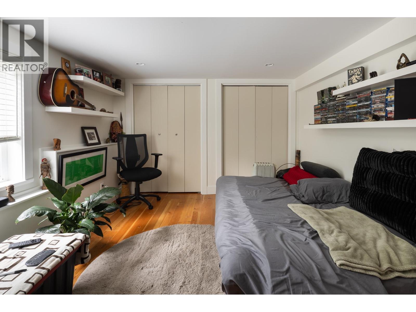 529 E 11th Street, North Vancouver, British Columbia  V7L 2H4 - Photo 35 - R3061875