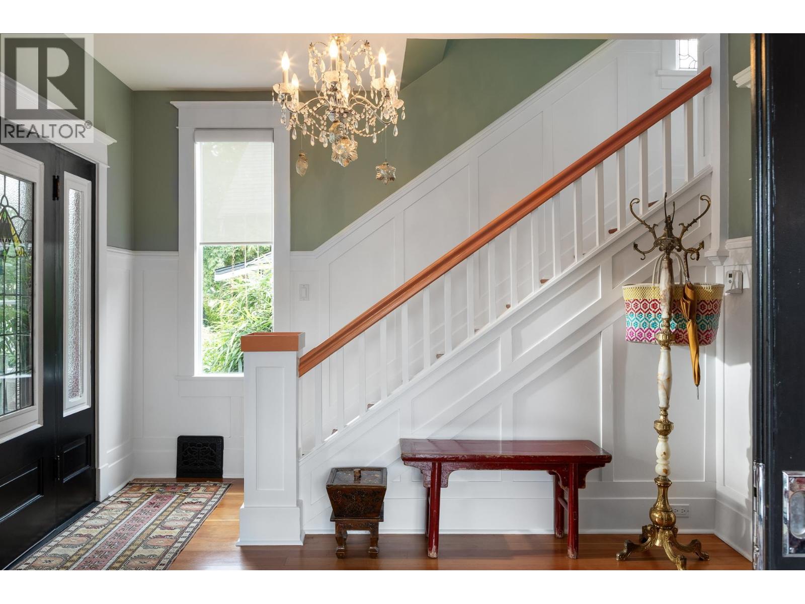 529 E 11th Street, North Vancouver, British Columbia  V7L 2H4 - Photo 6 - R3061875