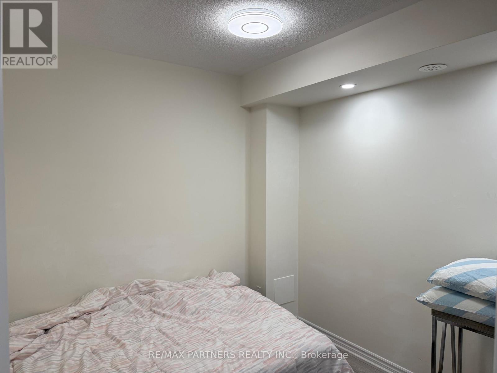 9 - 1 Eaton Park Lane, Toronto, Ontario  M1W 0A5 - Photo 27 - E12479473