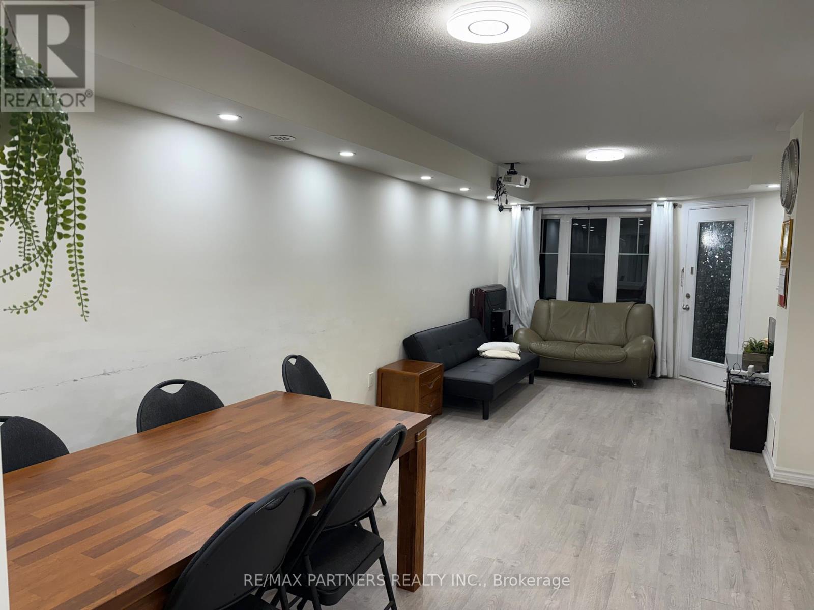 9 - 1 Eaton Park Lane, Toronto, Ontario  M1W 0A5 - Photo 28 - E12479473