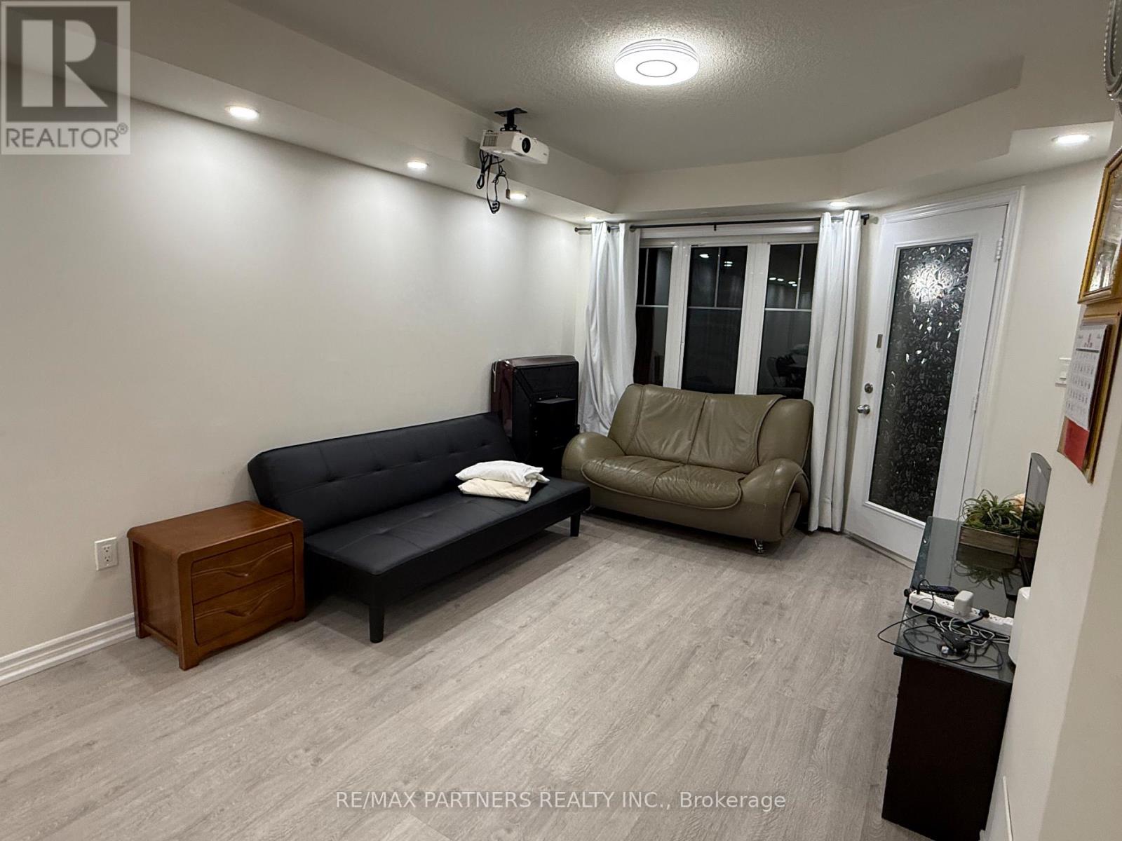 9 - 1 Eaton Park Lane, Toronto, Ontario  M1W 0A5 - Photo 31 - E12479473