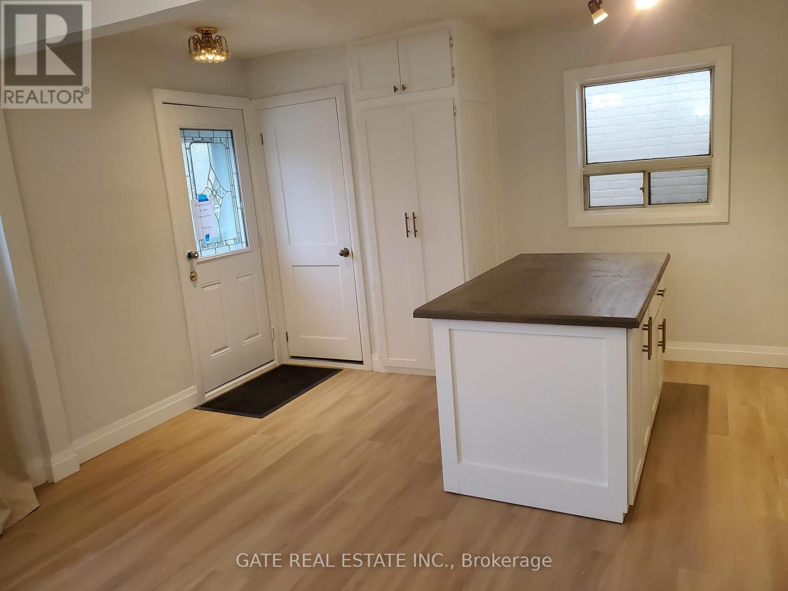 27 Lambton Avenue, Toronto, Ontario  M6N 2S2 - Photo 21 - W12447360