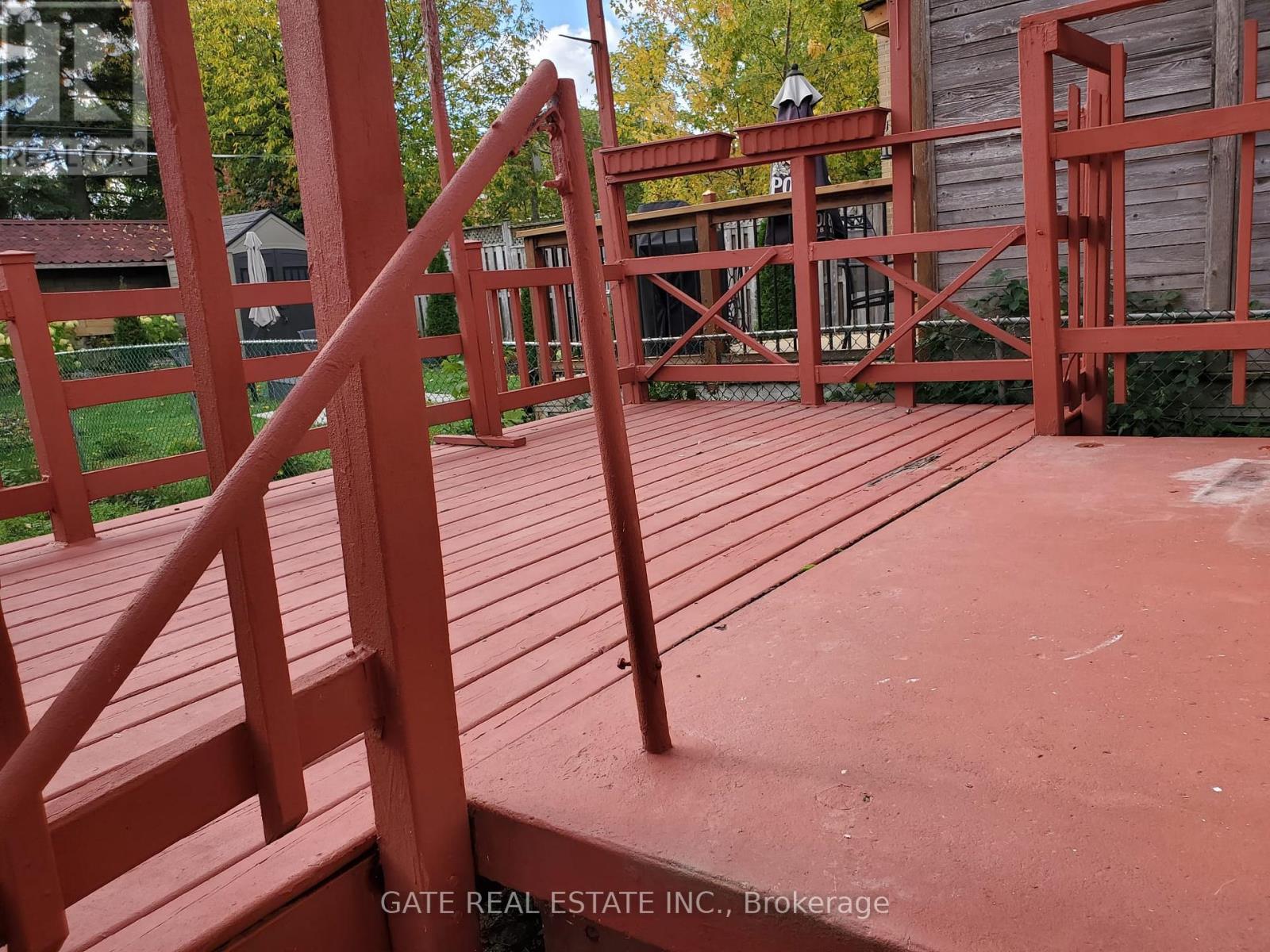 27 Lambton Avenue, Toronto, Ontario  M6N 2S2 - Photo 15 - W12447360