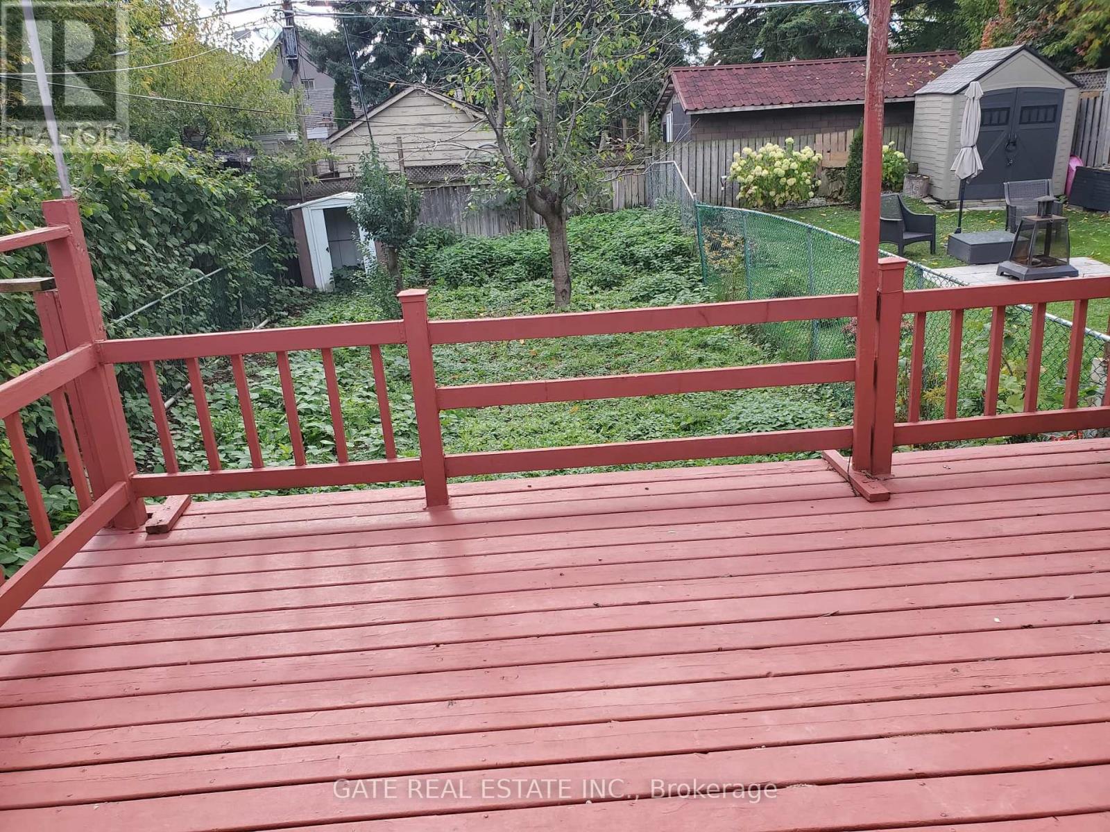 27 Lambton Avenue, Toronto, Ontario  M6N 2S2 - Photo 3 - W12463100