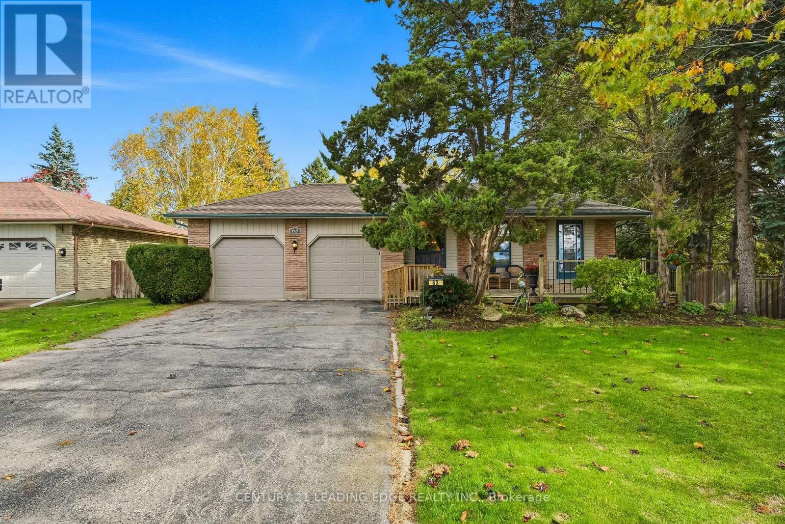 63 LAKERIDGE ROAD S, Whitby, Ontario