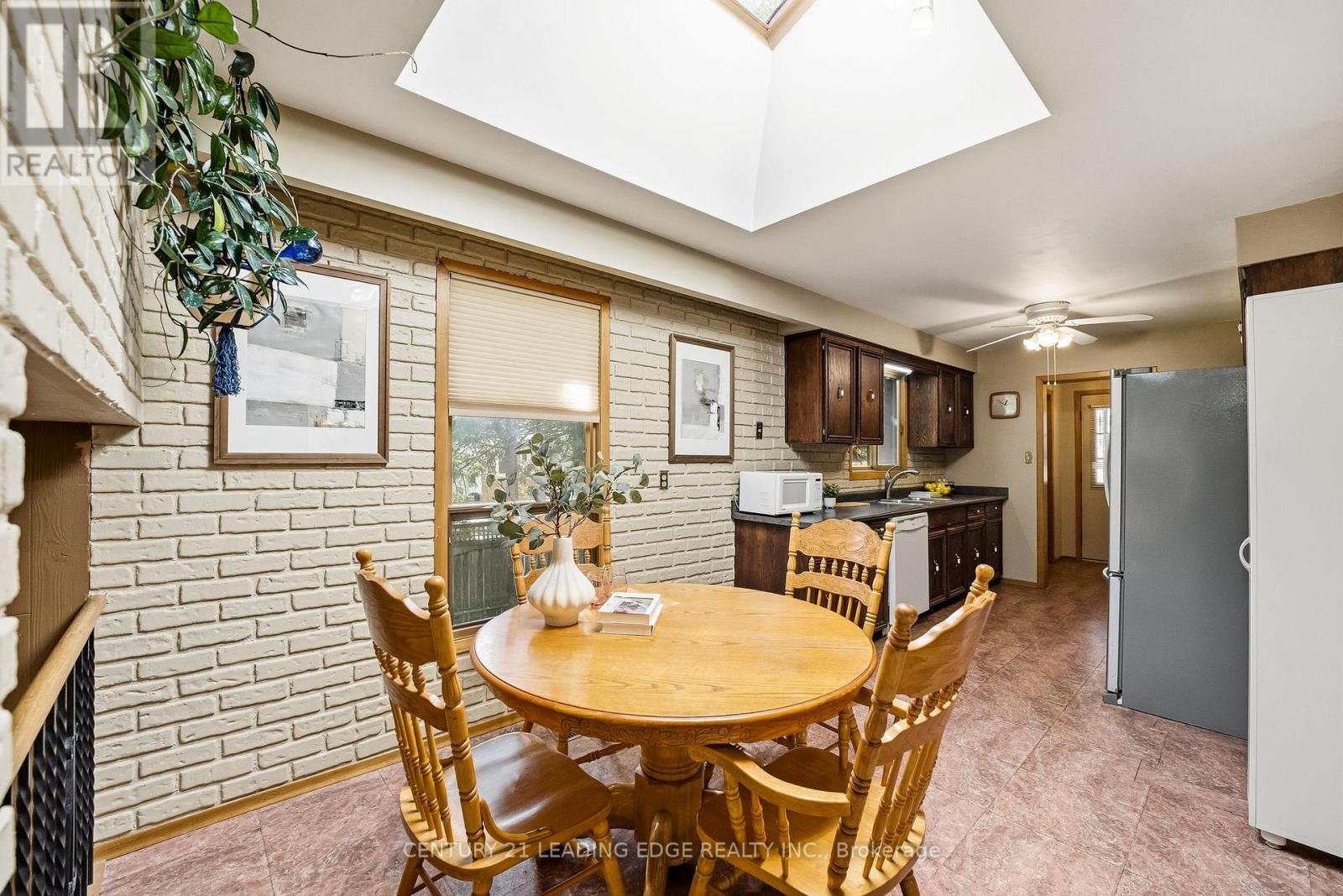 63 Lakeridge Road S, Whitby, Ontario  L1P 1K6 - Photo 26 - E12481764