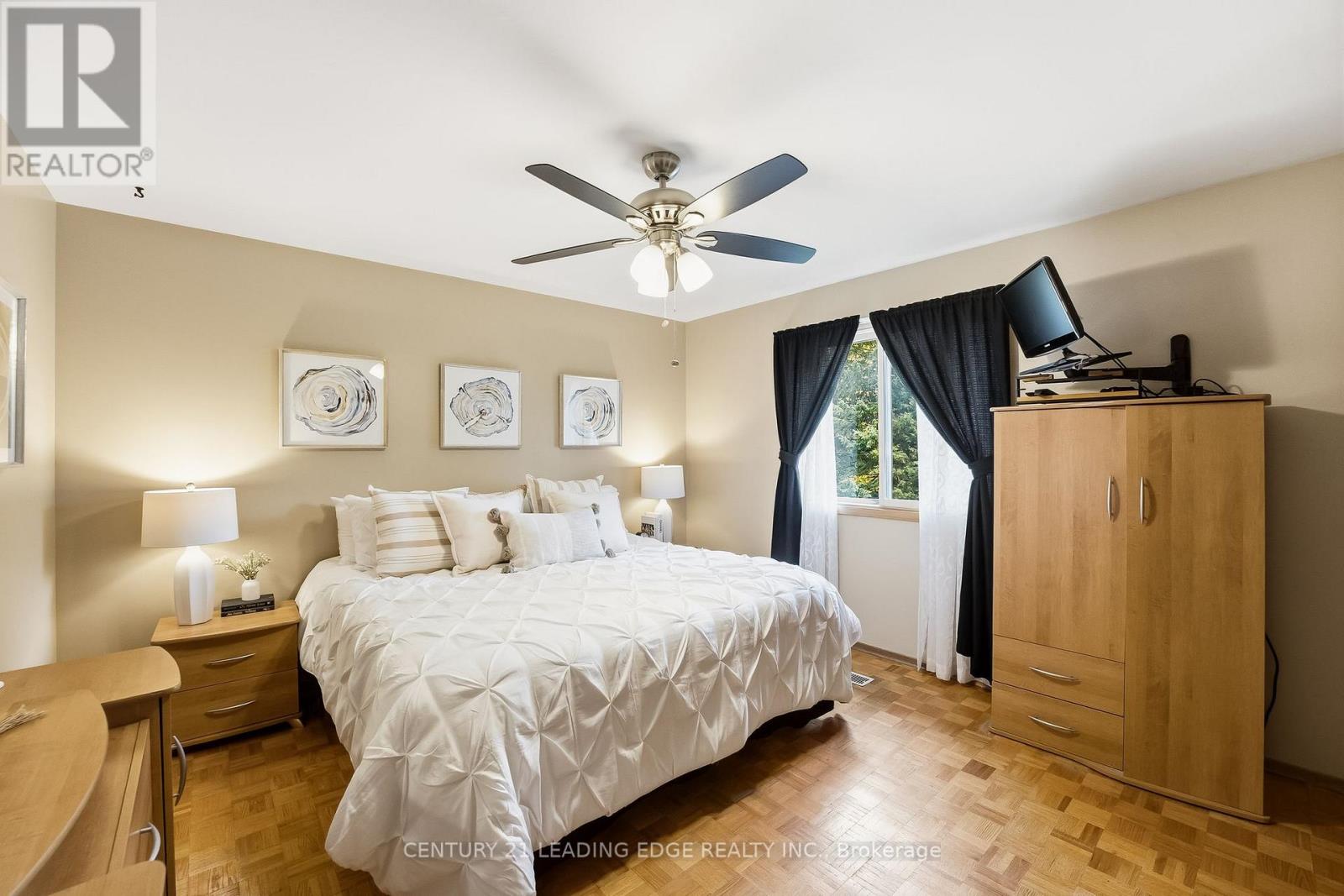 63 Lakeridge Road S, Whitby, Ontario  L1P 1K6 - Photo 36 - E12481764