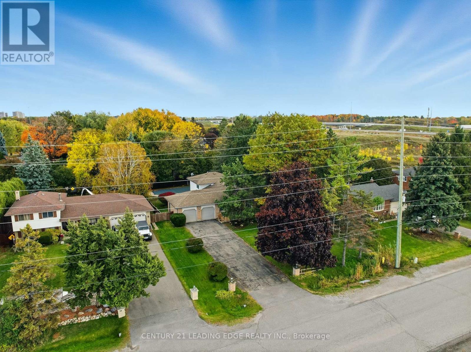 63 Lakeridge Road S, Whitby, Ontario  L1P 1K6 - Photo 4 - E12481764