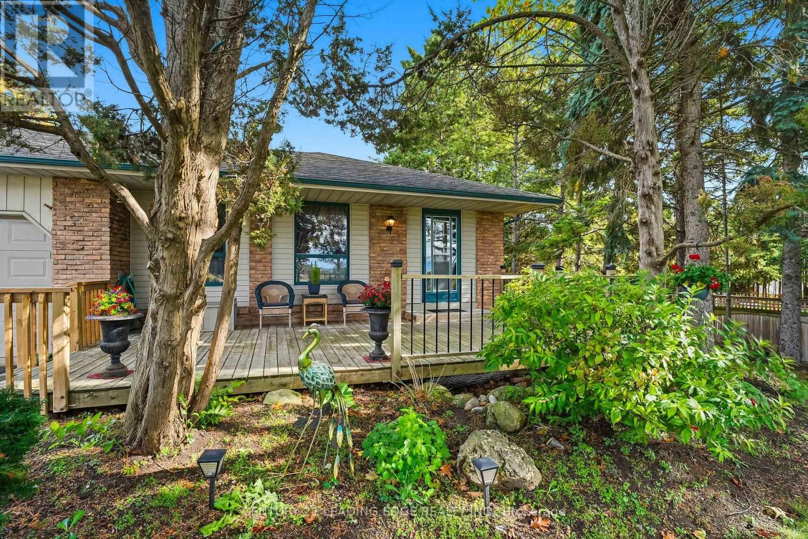 63 Lakeridge Road S, Whitby, Ontario  L1P 1K6 - Photo 7 - E12481764