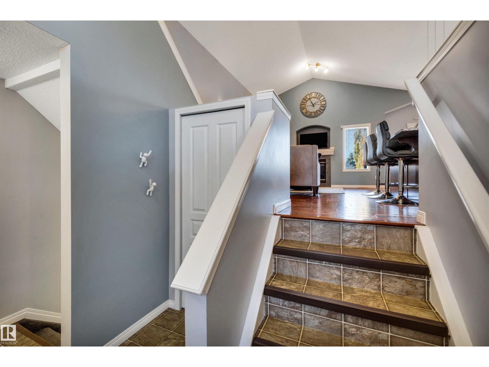 84 Rue Moreau, Beaumont, Alberta  T4X 1V7 - Photo 3 - E4463467
