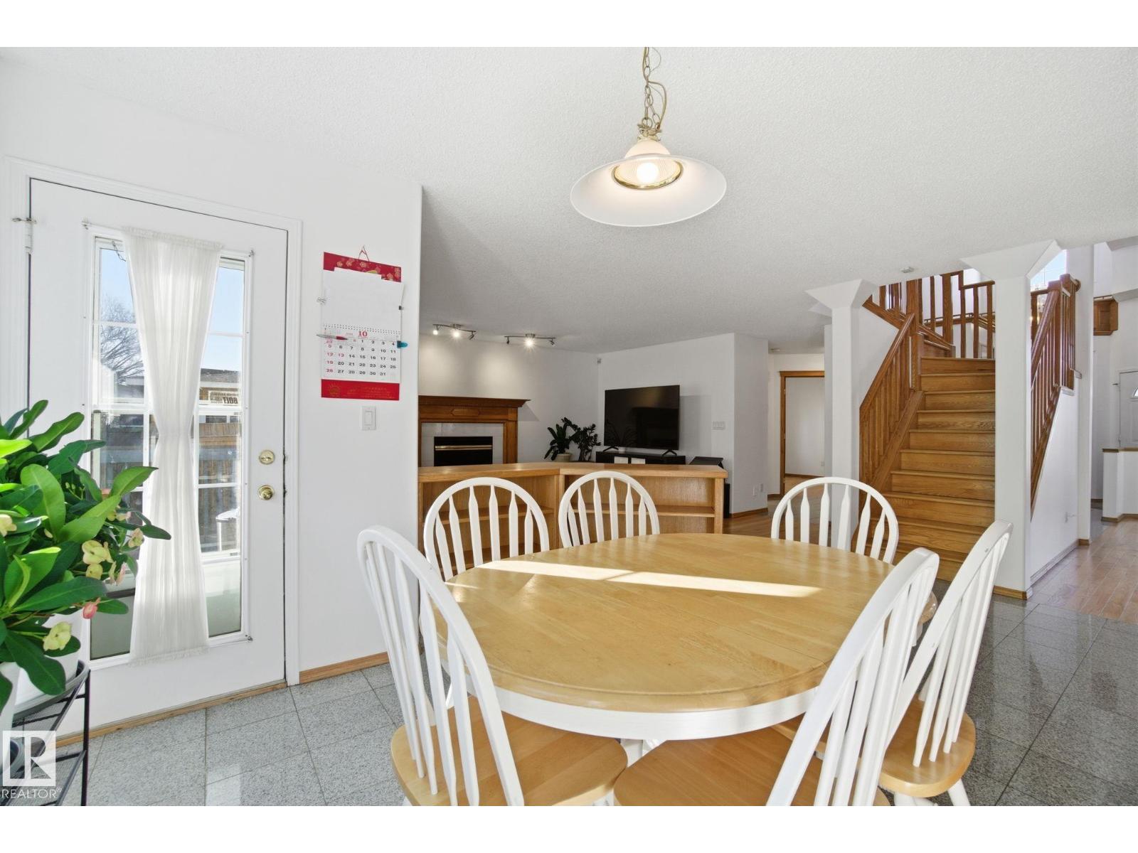 227 Peter Cl Nw, Edmonton, Alberta  T5T 5Y5 - Photo 19 - E4463484