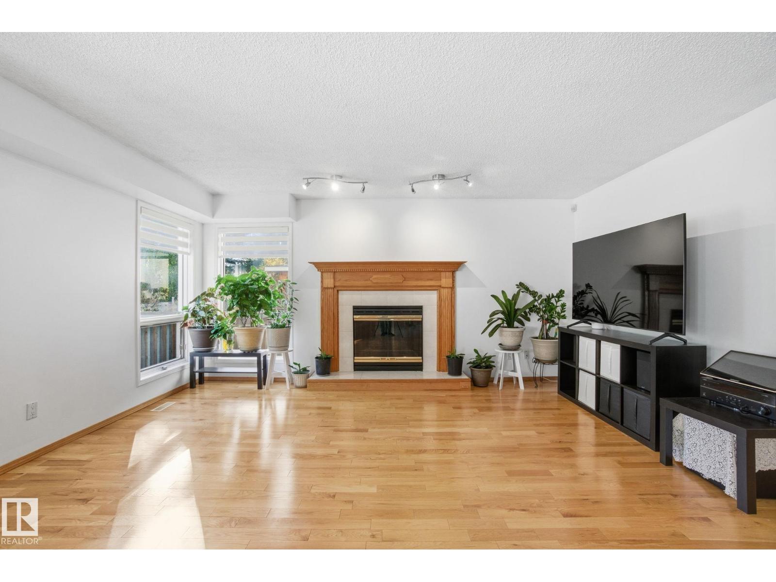 227 Peter Cl Nw, Edmonton, Alberta  T5T 5Y5 - Photo 22 - E4463484