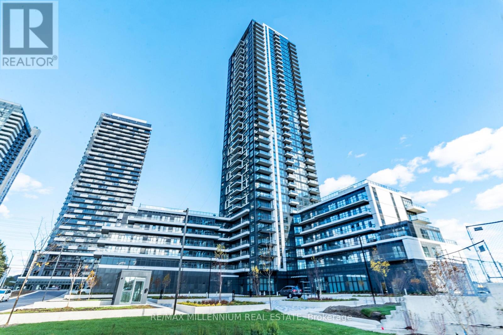 2910 - 15 WATERGARDEN DRIVE SW, Mississauga, Ontario